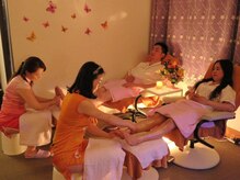 気楽 アロマリンパオイル もみほぐし 栄店/ペアで台湾式足つぼを刺激したい