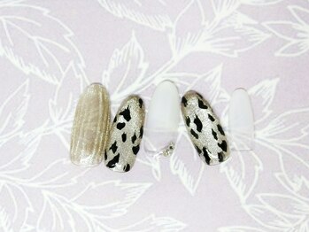 ネイルライフ(NailLife)/レオパードマグネットネイル