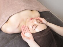 ベル 恵比寿(Belle)/ゴマージュ《ハーブピーリング》