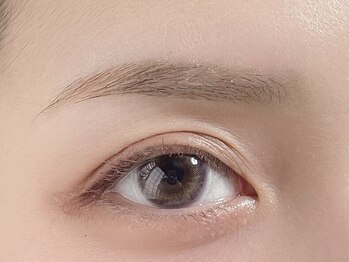 リムセルフ 善通寺店(limself)の写真/【美眉毛専門店】お顔の印象がグッと変わる眉毛、プロに任せてメイクも時短に♪メンズ眉毛も大歓迎!