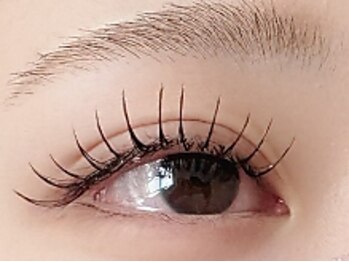 ティーダ(TEADA)の写真/次回来店までバラつかない。独自の高持続技法と精密なロット選定で、朝の仕上がりを24時間デザインキープ。