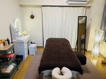 ラ マン(La main)の雰囲気(シンプルで居心地良い空間とアロマ&癒しの音楽でリラックス☆)
