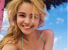 アイマジック 新宿南口店(EYE MAJIC)/アマンダキャロラインさん