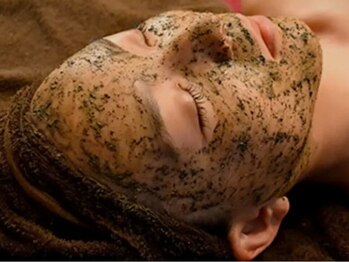 Mavie【マヴィ】毛穴/ハーブピーリング/脱毛の写真/【ハーブピーリング・ハーブトリートメント】施術を重ねる程「肌に変化」を感じるハーブピーリングを体感☆