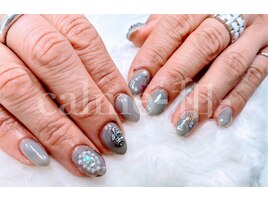 気品漂うグレージュパール