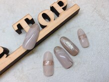 サロン ザ トップ(Salon the Top)/グレージュ・リングネイル