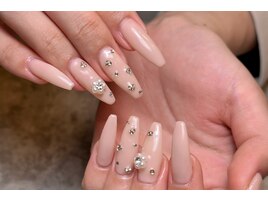 お花パールワンホンネイル