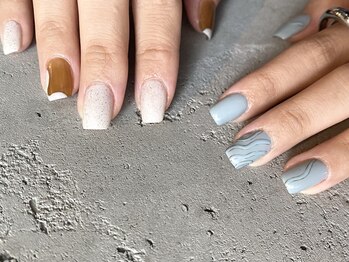 アロナ ネイルサロン アンド スクール(alona)/人気のにょろにょろデザイン＾＾