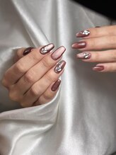 サロン ド ルネ(Salon de Lune)/