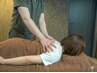 【背中・腰痛集中ケア】全身もみほぐし　30分　3000円