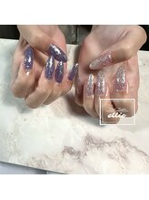 エリー(ellie)/ちぐはぐネイル