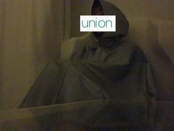 ユニオン(union)/少し暗い室内