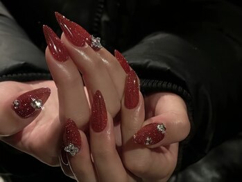 アリアネイル(Aria Nail)の写真/イベント映え確実！豊富なフラッシュマグネットとパーツで指先を華やかに♪