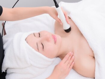 エムラボ 新宿御苑店(M LABO)/ハイパーナイフ