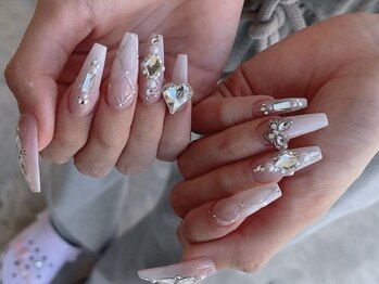 レイ 柏店(REY)の写真/ハイセンス×高技術×トレンドでワンランク上の仕上がりに♪凄腕ネイリストが理想の指先へ!