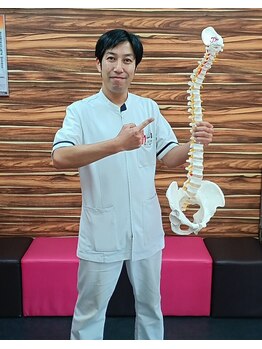 長岡整骨院/背骨のゆがみ