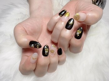 トレンドネイルチップ取り付け