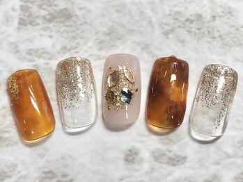 キャンアイドレッシー 熊谷店/9月6000円