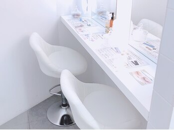 レイラッシュ 横浜モアーズ店(Reylash)/メイクルーム