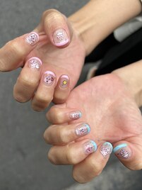 キャラクターステッカーアート