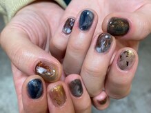 カーティシーネイルズ(curtisii NAILS)/