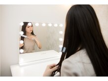 ルルラボ(LuLu beauty labo)の雰囲気（施術後のお直しにドレッサーやアメニティを完備しています。）