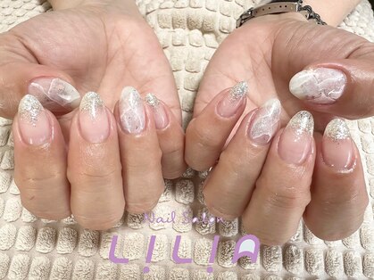 リリア(Lilia)の写真