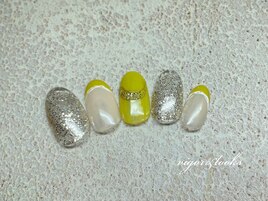 フレンチ　ラメ　イエロー