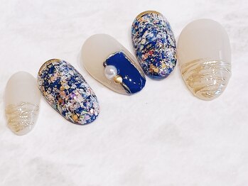 ブレスネイル(brace Nail)/春の華やかホロネイル