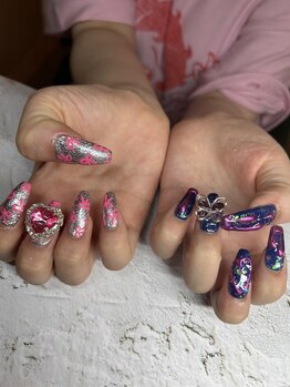 アヤネイルズ アンド アイラッシュ(AYA NAILZ.＆Eyelash)/個性派デザイン♪