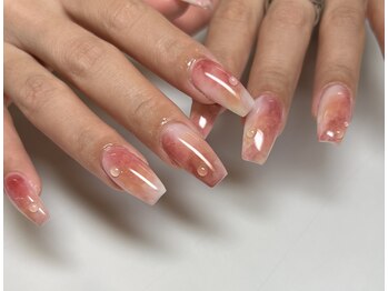 ニュアンス桃ネイル