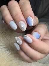 ヘアーアンドネイル ルシア(Hair&Nail Lucia)/ニュアンス×メタリックネイル！