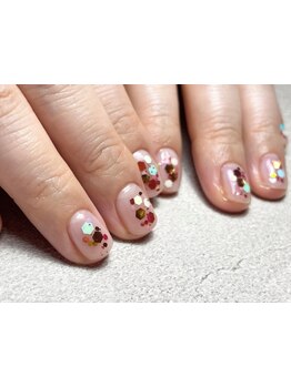 ショートネイルデザインが豊富