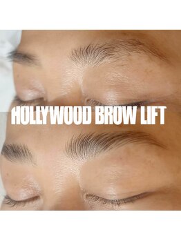 ピエナ(Piena)/(眉毛)ハリウッドブロウリフト