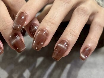 アンドネイル(+ and Nail)の写真/お洒落な大人女子におすすめのマグネットやカラー多数ご用意*ミラー/フラッシュネイルも人気◎立川駅南口
