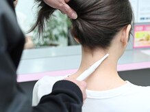 アンプリ in サラ/プロの美容師によるうなじ脱毛