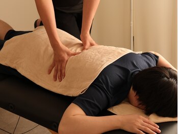 もみや本舗 西中島店の写真/≪24時間営業≫サクッと30分～オーダーメイド120分までご用意◇がちがちに固まった慢性的肩コリ・首コリに!