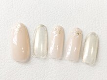 ノーラスリエン(Nolaslien)/春ネイル　シアーベージュ　金箔