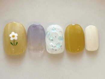 カラ ネイル 中津店(calla nail)/ふんわりフラワー