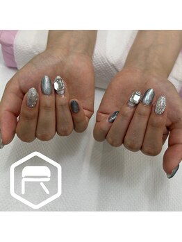 東海最大級ネイルサロン by レディスペネイル 名駅店/100種きれい系デザイン