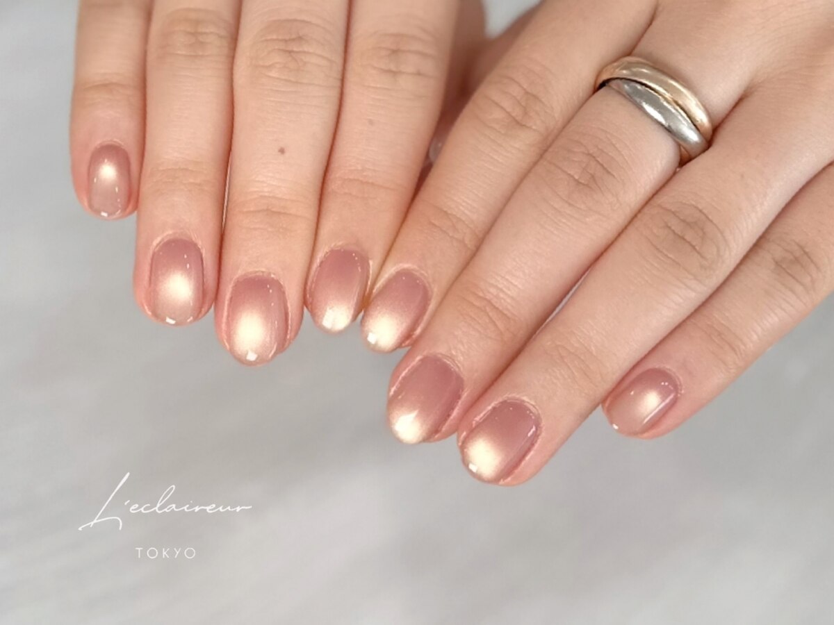 L'eclaireur Tokyo nail design