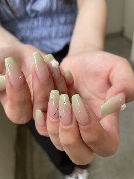 リリ ネイルアンドアイラッシュ(LiRi nail&eyelash)/ミントネイル