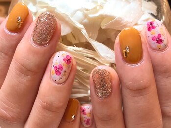 ネイルズ ララ(nails Lala)/フラワーアート。