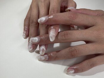 イビズ 新宿店(eviz)/ぷっくりネイル