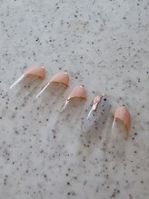 ミテソロ(mi tesoro)/2024年11月定額ネイル 5500