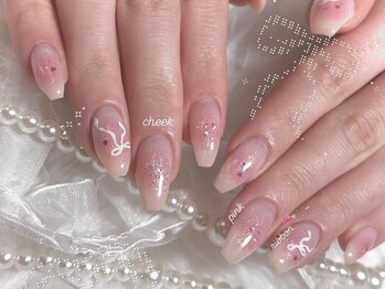 うる艶チークネイル