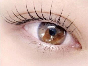 グロウアップ ビューティ 丸の内店(Glow-up Beauty)の写真/下がりまつ毛や生え癖などのお悩みもお任せ下さい！【パリジェンヌラッシュリフト(上)¥6600→¥3980】