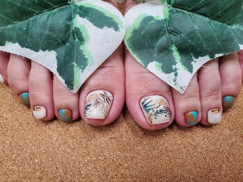 グラッチェ(Grazie)/《フット》ネイリストお任せ