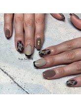 ネイルサロン R/スタイリングコース