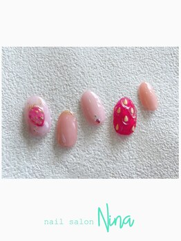 フィリス ネイル 横浜ランドマークプラザ店(PHYLIS)/いちごネイル